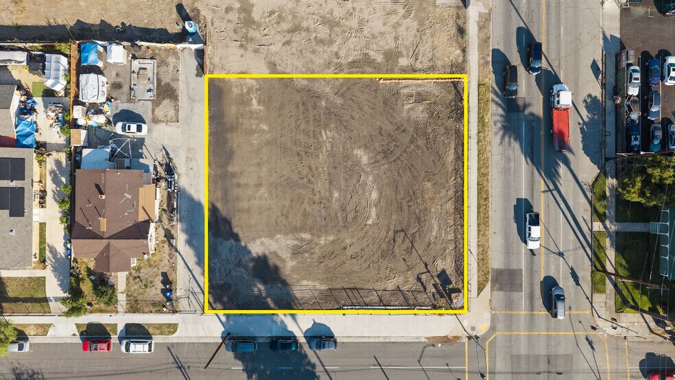 901 N F St, San Bernardino, CA à vendre - Aérien – Image 2 sur 8
