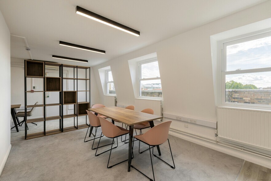 20 Grosvenor Gdns, Londres à louer - Photo de l’immeuble – Image 3 sur 22
