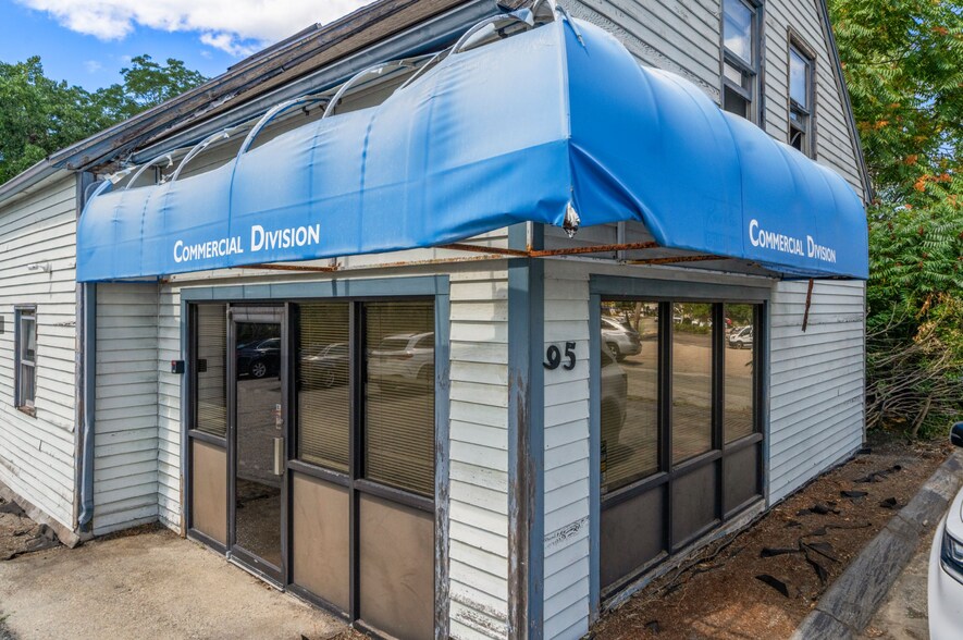95 Cambridge St, Burlington, MA à vendre - Photo de l’immeuble – Image 3 sur 16
