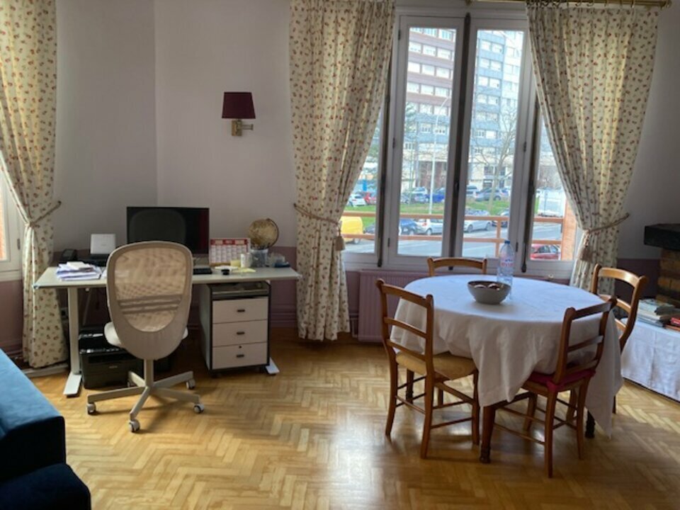 Local commercial dans Gennevilliers à louer Photo intérieure– Image 1 sur 10