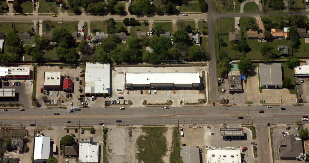 2445 S Buckner Blvd, Dallas, TX à louer - Aérien – Image 3 sur 7