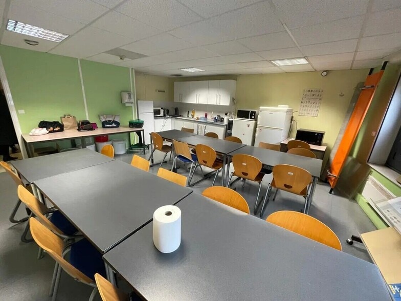 Bureau dans Cergy à vendre - Photo intérieure – Image 2 sur 14