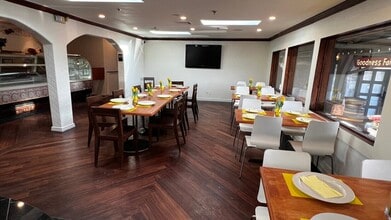 111 W Avenida Palizada, San Clemente, CA à louer Photo intérieure– Image 2 sur 17