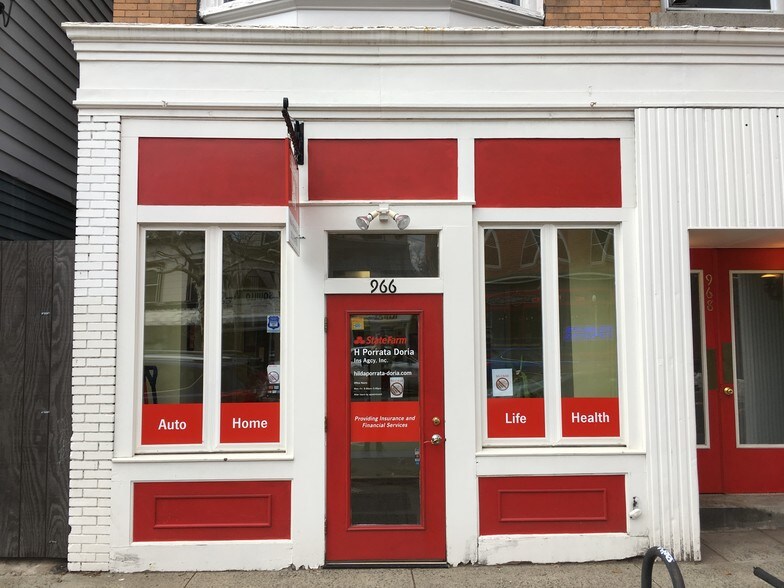 966 State St, New Haven, CT à louer - Photo principale – Image 1 sur 7