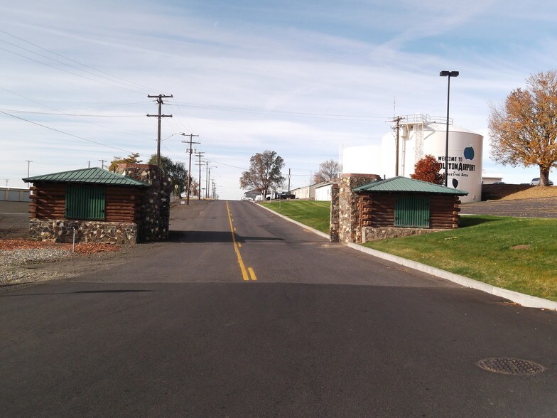 NW Airport Rd, Pendleton, OR à louer - Photo de l’immeuble – Image 2 sur 2