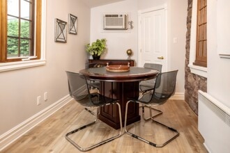 6 Rue Saint-Michel, Vaudreuil-dorion, QC à louer Photo intérieure– Image 2 sur 2