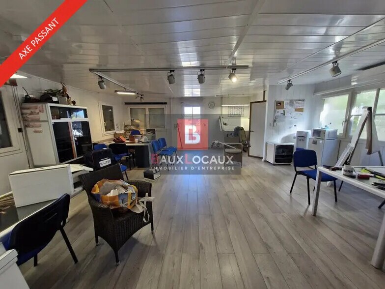 Bureau dans Marignane à louer - Photo de l’immeuble – Image 1 sur 7