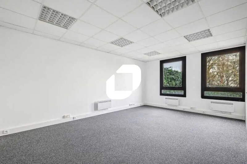 Bureau dans Vanves à louer - Photo de l’immeuble – Image 2 sur 14