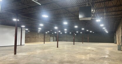 326 Edwardia Dr, Greensboro, NC à louer Photo intérieure– Image 2 sur 2