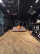 1415 N Ashland Ave, Chicago, IL à louer Photo intérieure– Image 1 sur 9