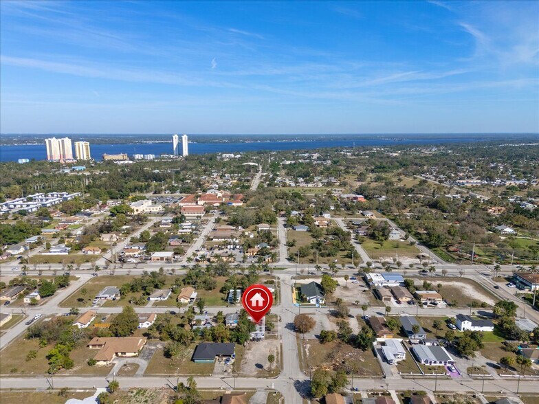2040 Wright St, Fort Myers, FL à vendre - Aérien – Image 2 sur 14