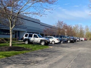 300 Sonwil Dr, Buffalo, NY à louer - Photo de l’immeuble – Image 3 sur 17