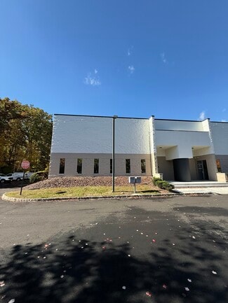 Plus de détails pour 200 Campus Dr W, Marlboro, NJ - Industriel/Logistique à louer