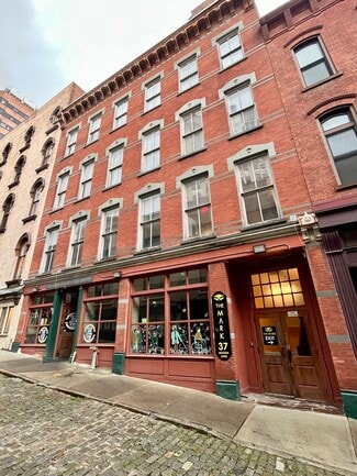 Plus de détails pour 37 Maiden Ln, Albany, NY - Local commercial à vendre