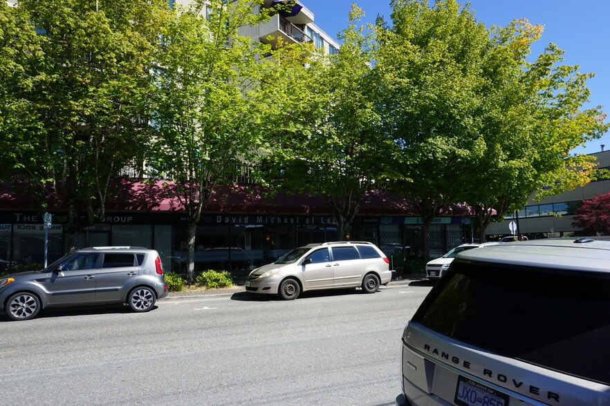 View Photo