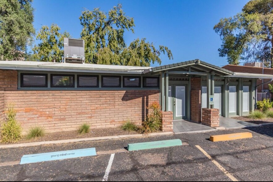 51 E Monterey Way, Phoenix, AZ à louer - Photo de l’immeuble – Image 2 sur 25