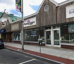 503 Summer St, Stamford, CT à louer Photo de l’immeuble– Image 1 sur 2