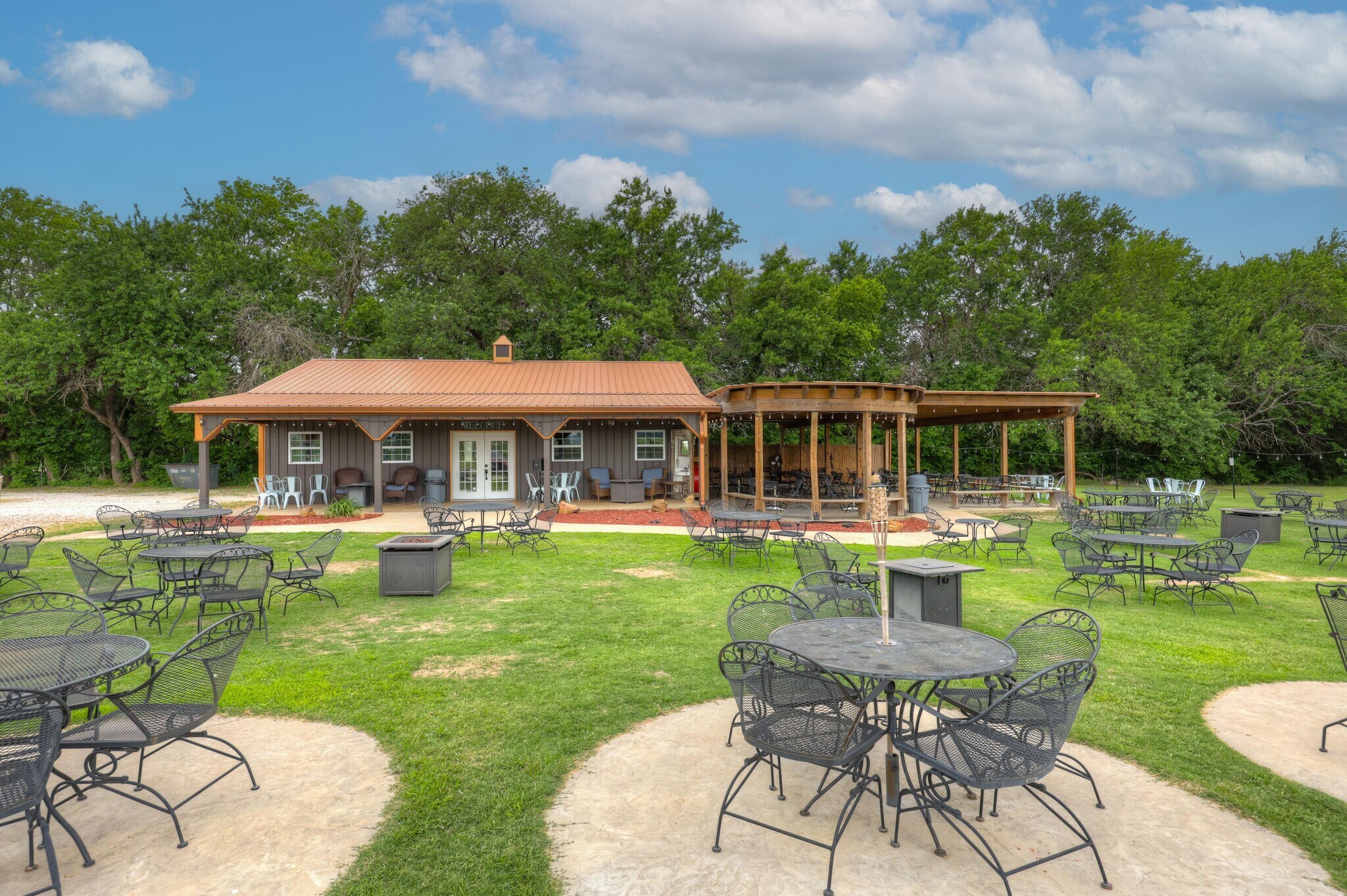 25695 Mulberry Rd, Webb City, MO à vendre Photo de l’immeuble– Image 1 sur 116