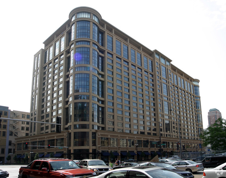 501 S State St, Chicago, IL à louer - Photo de l’immeuble – Image 2 sur 11