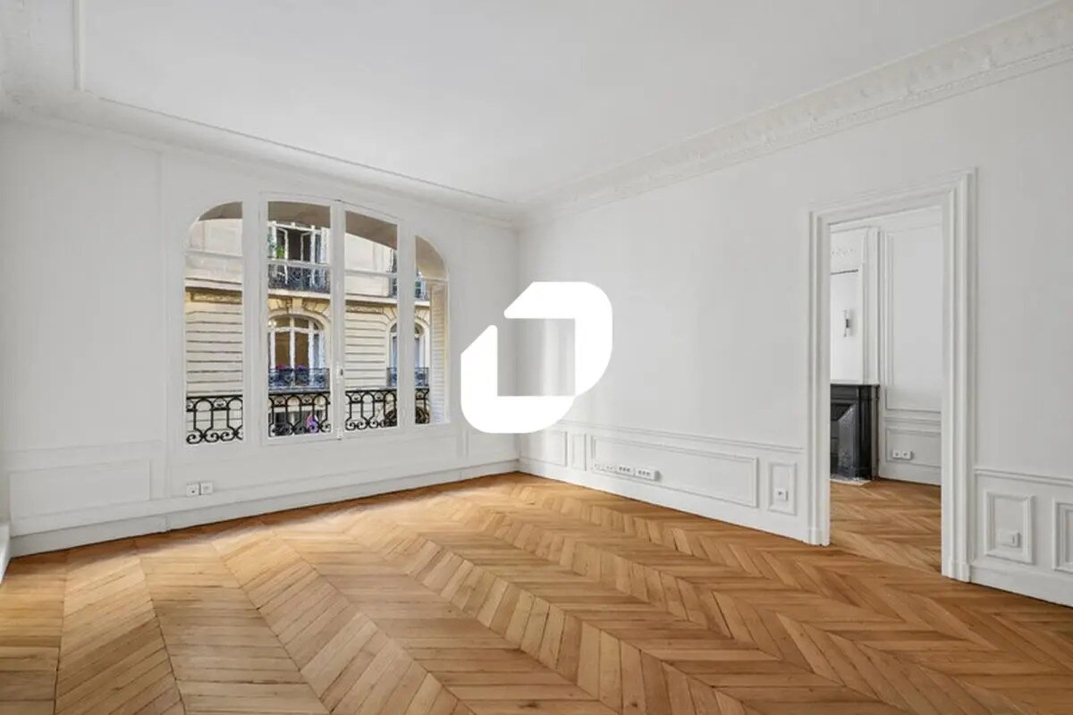 2 Rue Des Colonels Renard, Paris à vendre Photo intérieure– Image 1 sur 16