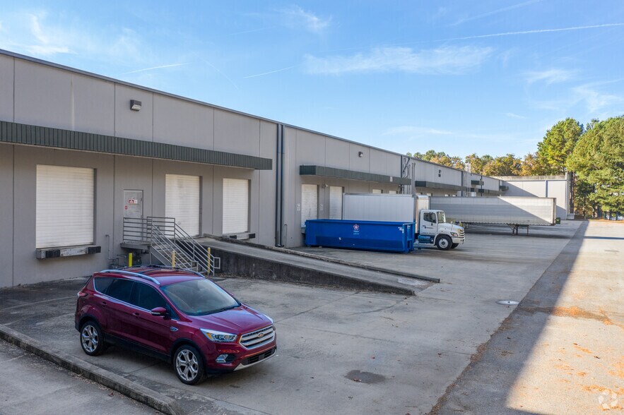 2150 Boggs Rd, Duluth, GA à louer - Photo de l’immeuble – Image 3 sur 5