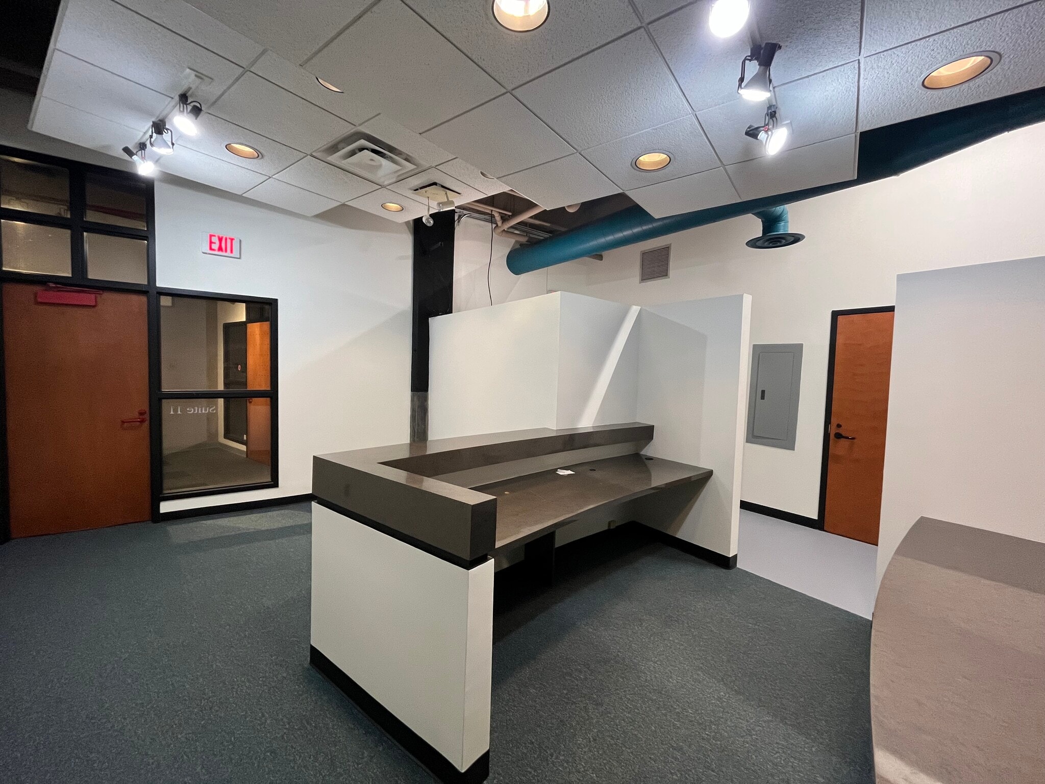 190 N Union St, Akron, OH à louer Photo intérieure– Image 1 sur 5