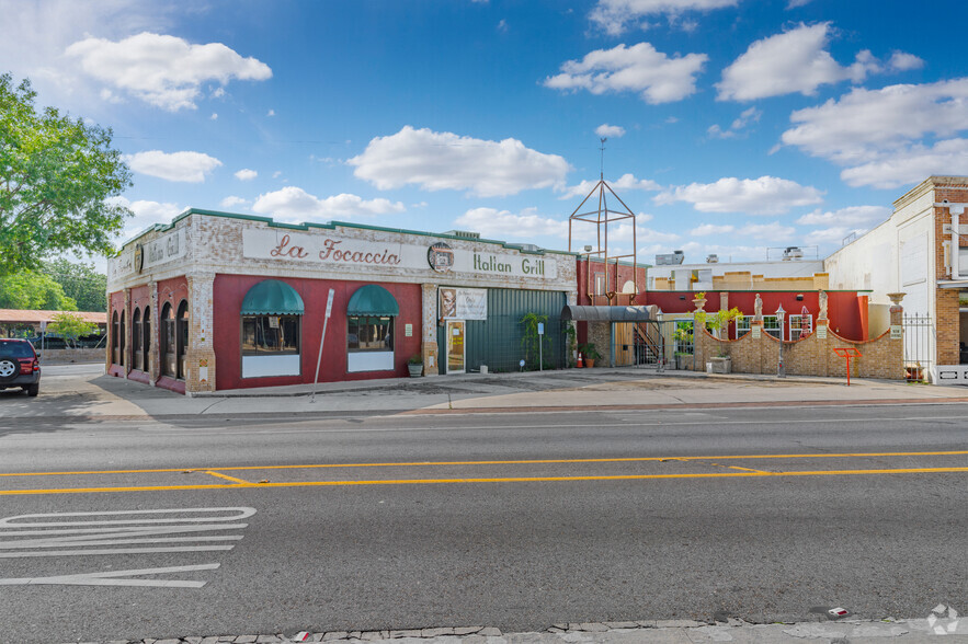 800 S Alamo St, San Antonio, TX à louer - Photo principale – Image 1 sur 19