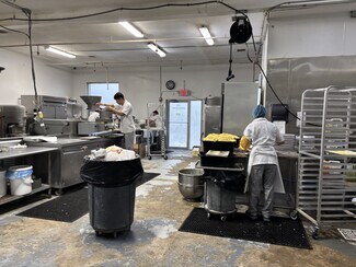 Plus de détails pour 56 Cortland Ave, Dumont, NJ - Industriel/Logistique à louer