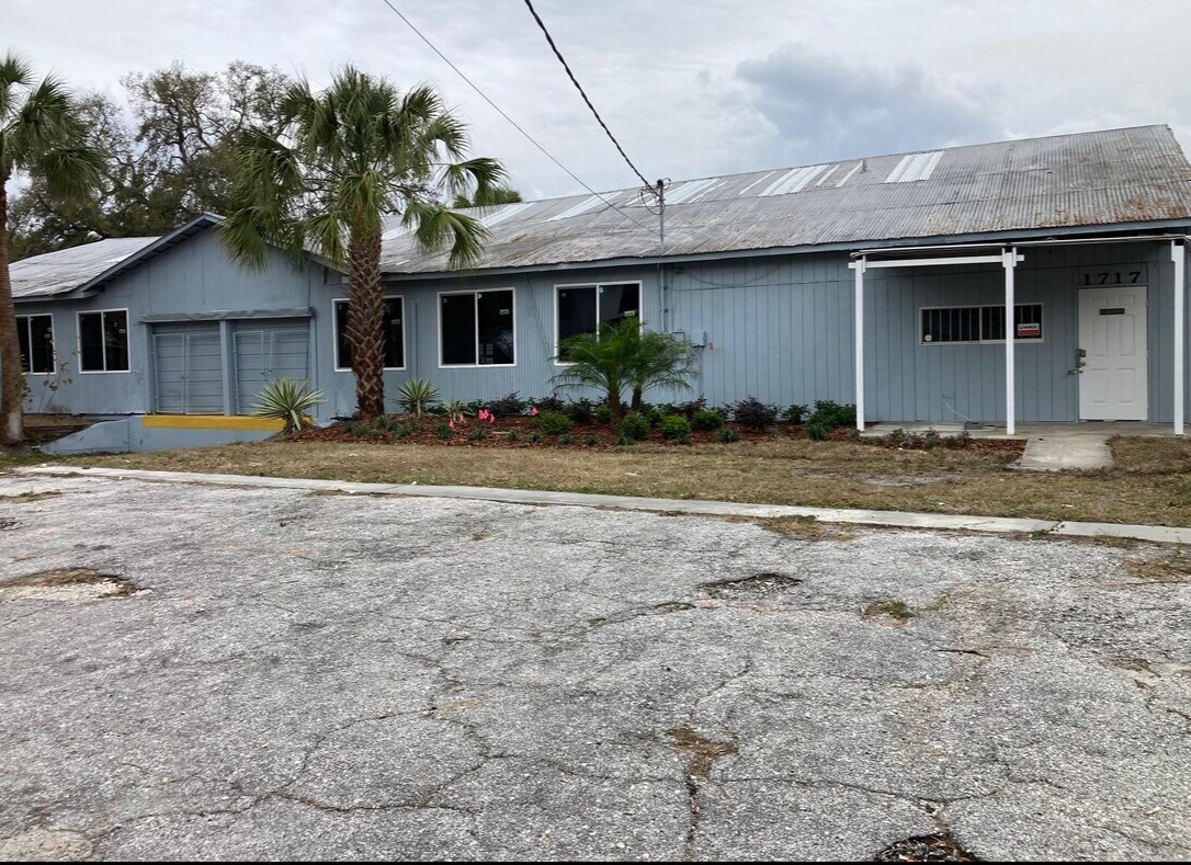 1717 W Arch St, Tampa, FL à louer Photo principale– Image 1 sur 11