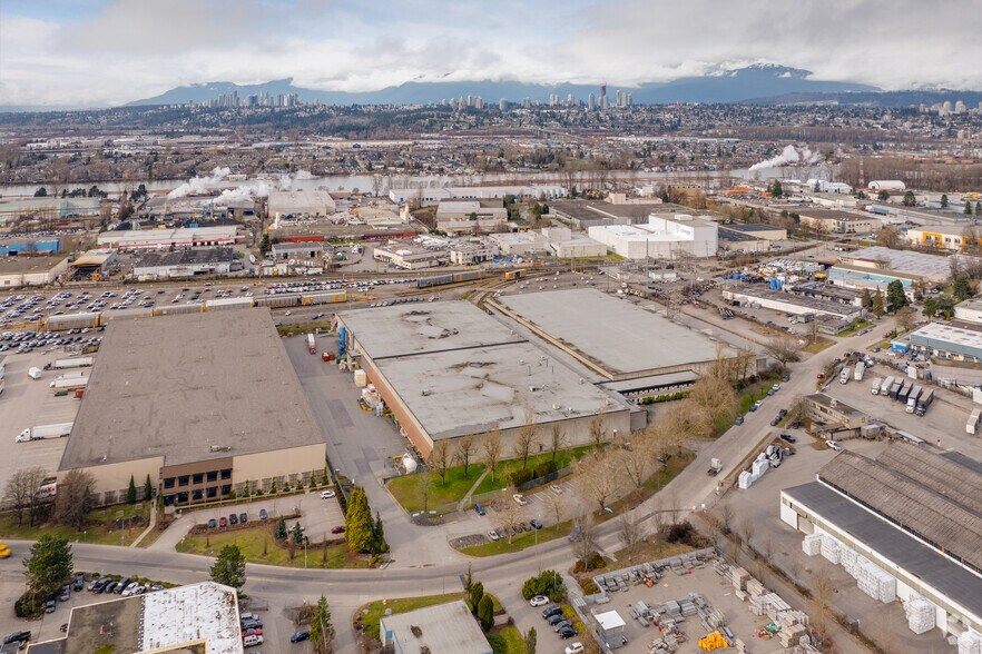 927-971 Derwent Way, Delta, BC à louer - Aérien – Image 3 sur 4