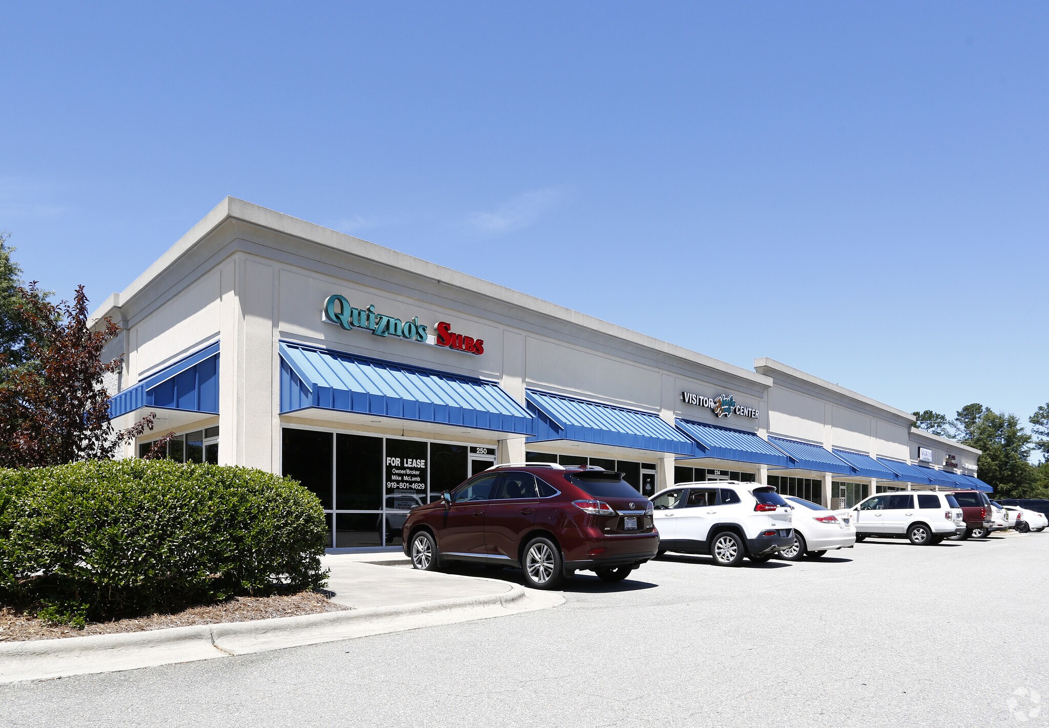 218-250 Venture Dr, Smithfield, NC à louer Photo principale– Image 1 sur 13
