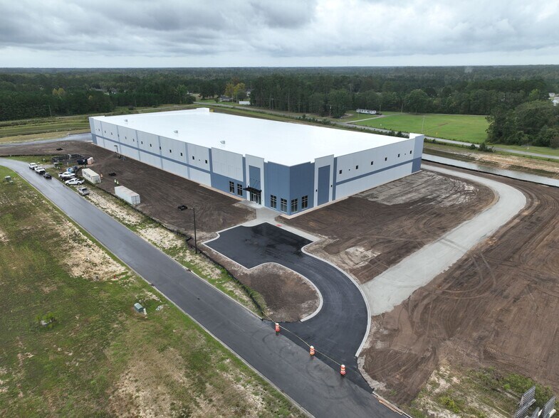422 Commerce Park Dr, Conway, SC à louer - Photo de l’immeuble – Image 3 sur 3