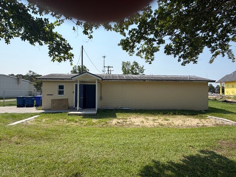 3917 Savannah Hwy, Johns Island, SC à louer - Photo de l’immeuble – Image 2 sur 7