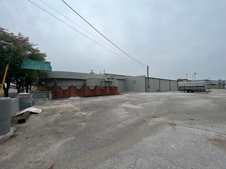 1809 Broad St, Chattanooga, TN à vendre - Photo de l’immeuble – Image 3 sur 34