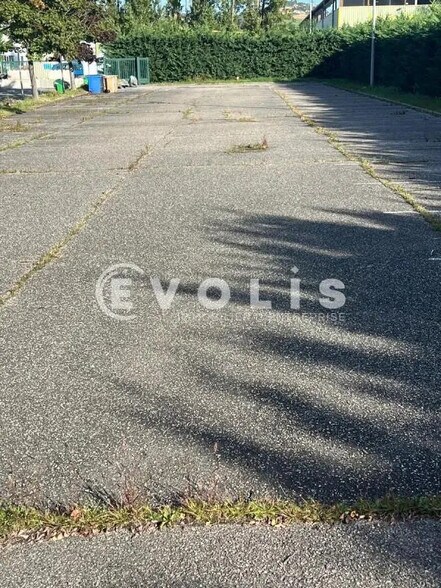 Industriel/Logistique dans Civrieux-d'Azergues à vendre - Photo de l’immeuble – Image 3 sur 8