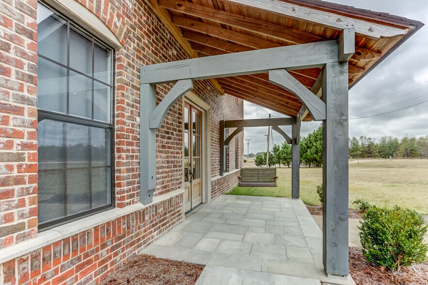 222 Quality Dr, Byhalia, MS à louer - Photo de l’immeuble – Image 3 sur 23