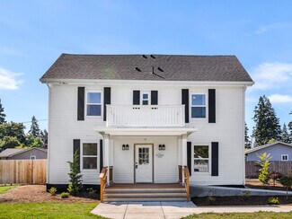 Plus de détails pour 525 SW 4th Ave, Canby, OR - Logement à vendre