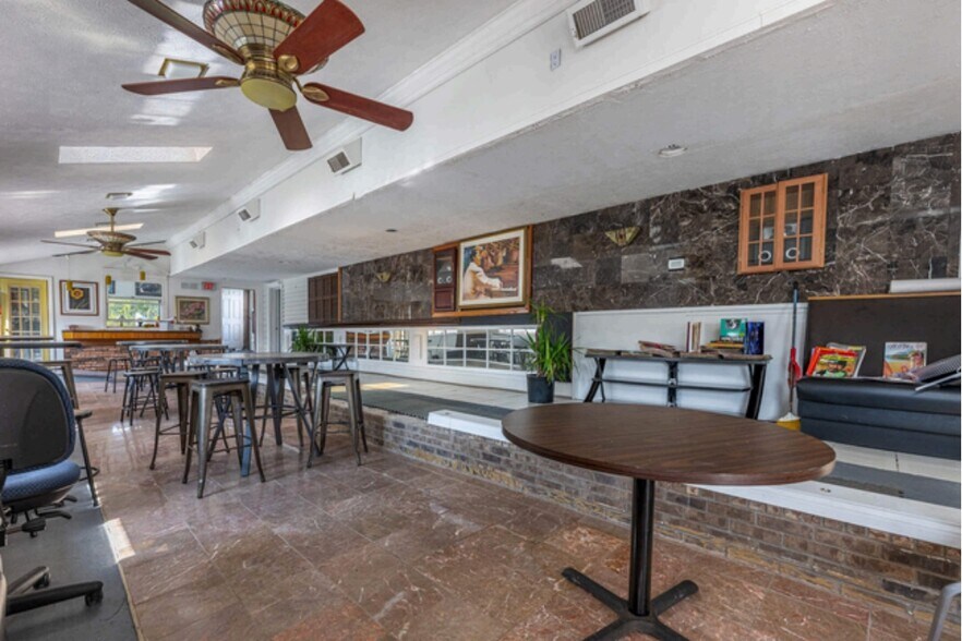 6000 Sycamore Woods Blvd, Dayton, OH à vendre - Photo intérieure – Image 3 sur 4