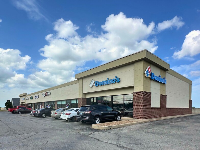 2326 Industrial Rd, Emporia, KS à louer - Photo de l’immeuble – Image 3 sur 7