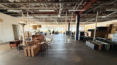 81 Apollo St, Brooklyn, NY à vendre Photo intérieure– Image 1 sur 1