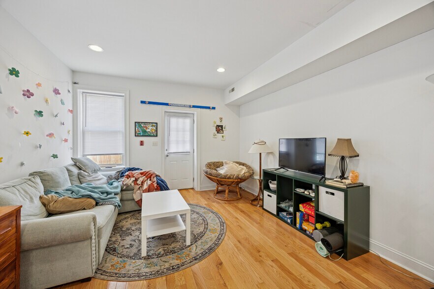 1507 Fairmount Ave, Philadelphia, PA à vendre - Photo de l’immeuble – Image 3 sur 9