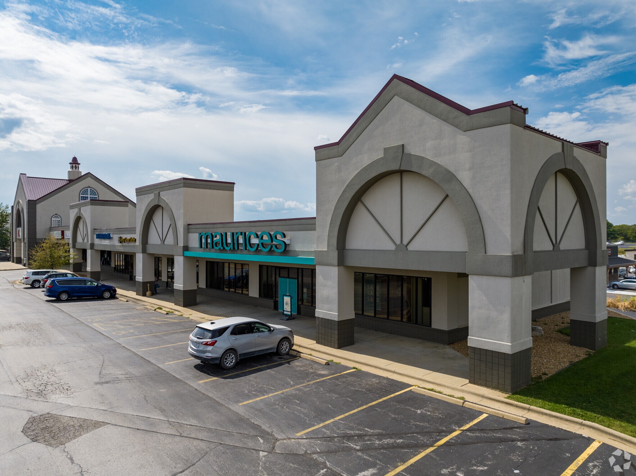 800 E Aldrich Rd, Bolivar, MO à louer Photo principale– Image 1 sur 21