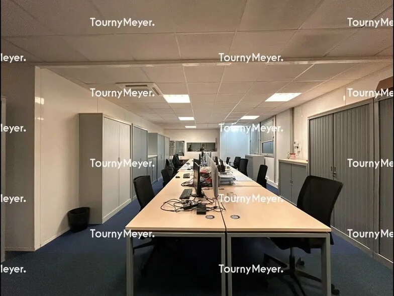 Bureau dans Labège à louer - Photo de l’immeuble – Image 3 sur 9