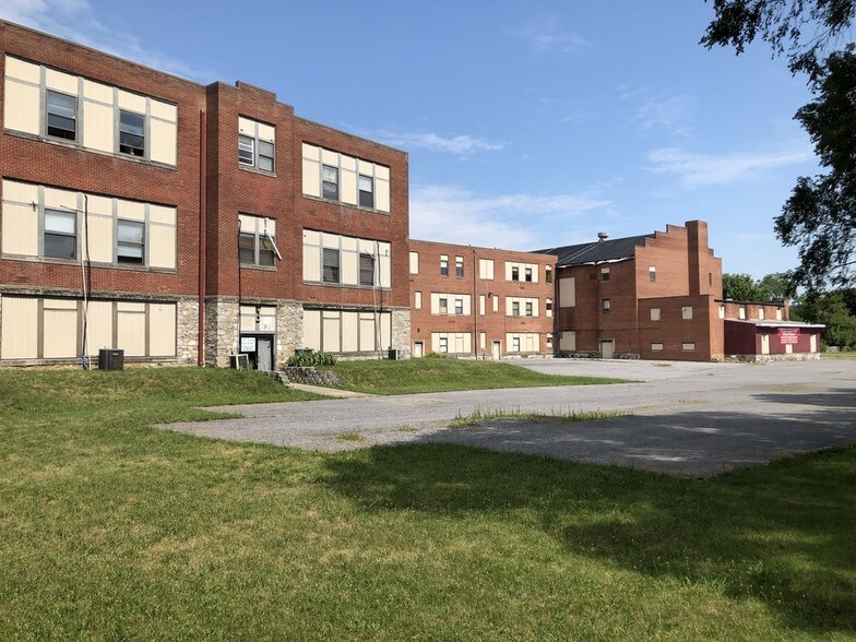 920 W Washington St, Hagerstown, MD à vendre - Photo de l’immeuble – Image 3 sur 38