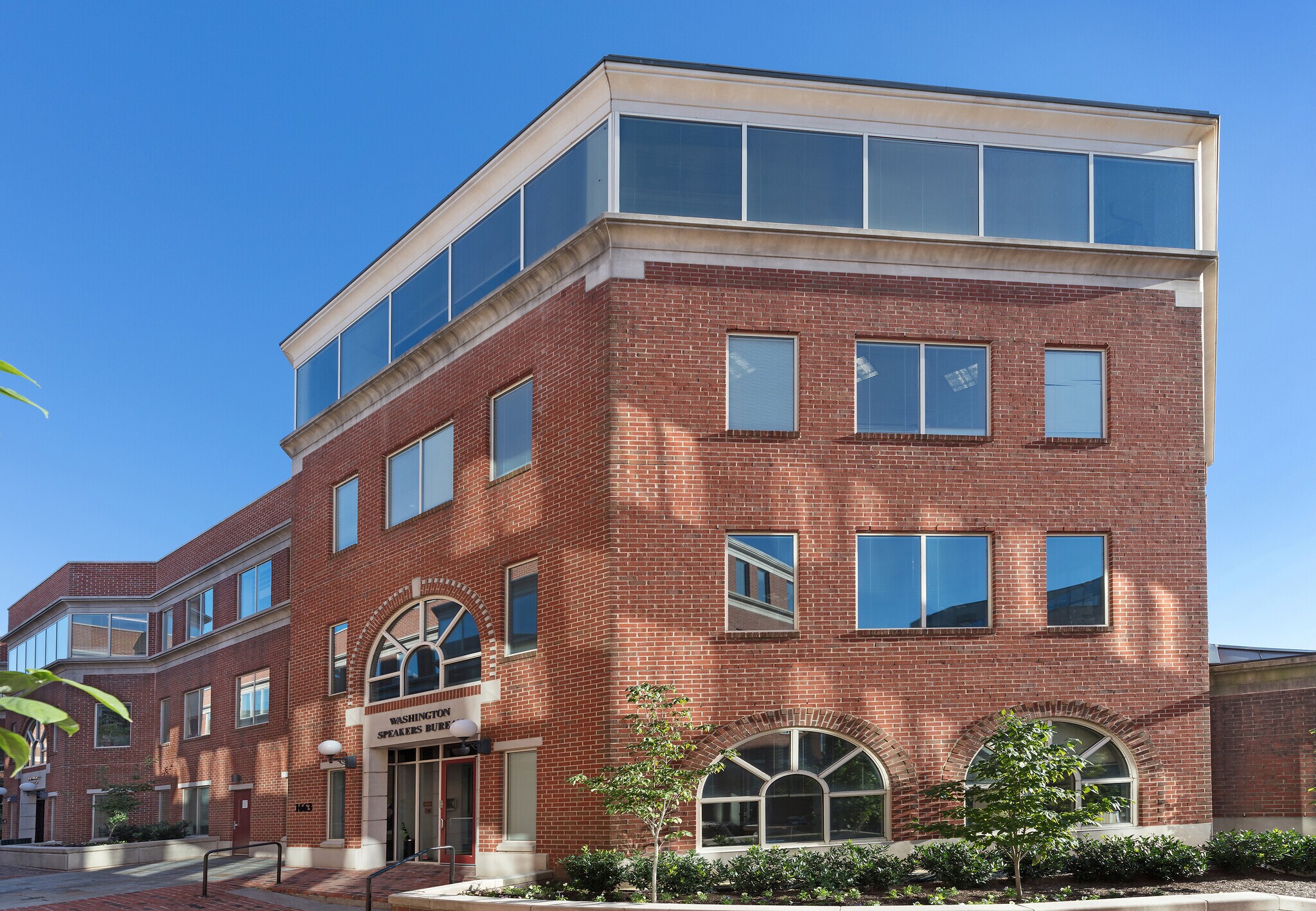 1661-1663 Prince St, Alexandria, VA à louer Photo principale– Image 1 sur 16