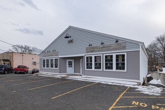 Plus de détails pour 143 Marlborough St, Portland, CT - Local commercial à louer