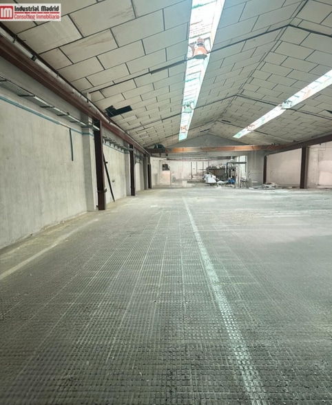 Industriel/Logistique dans Torrejón de Ardoz, Madrid à louer - Photo principale – Image 1 sur 5