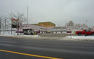 Plus de détails pour 45865 Woodward Ave, Pontiac, MI - Local commercial à vendre