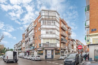 Plus de détails pour Camino de las Cruces, 27, Madrid - Local commercial à louer