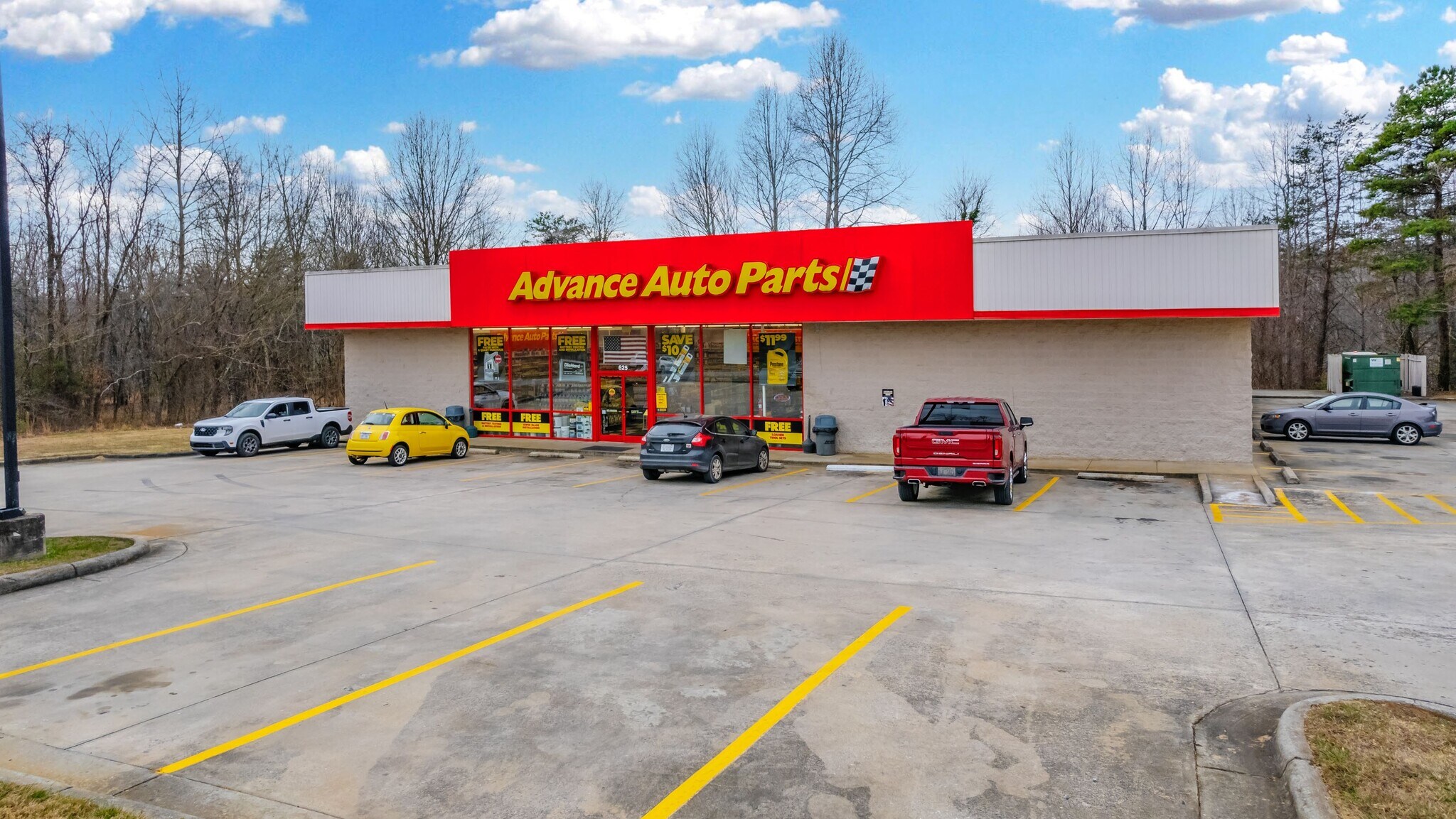 625 Second St, N Wilkesboro, NC à vendre Photo principale– Image 1 sur 3